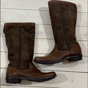 UGG Brooks Sheepskin Leather Suede Brown Boots 8